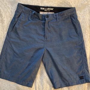 Men’s Billabong shorts. Excellent shape! Like new!